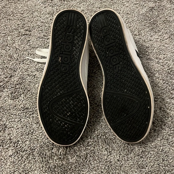 WOMEN'S ADIDAS GRAND COURT 2.0 SNEAKERS 7 - Picture 4 of 5